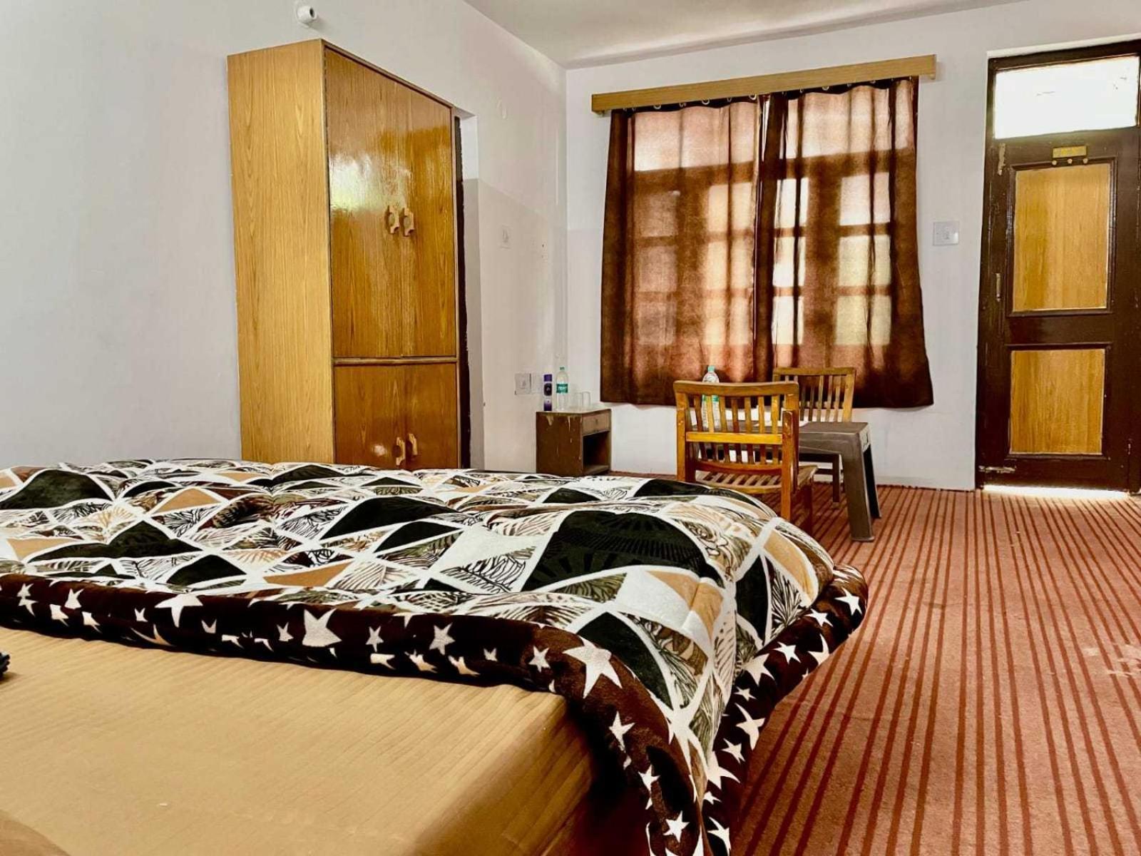 Hotel O Rohtang View Manāli Екстериор снимка