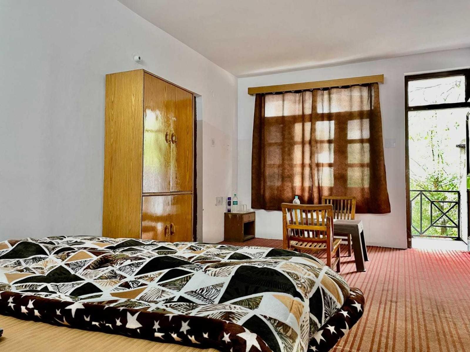 Hotel O Rohtang View Manāli Екстериор снимка